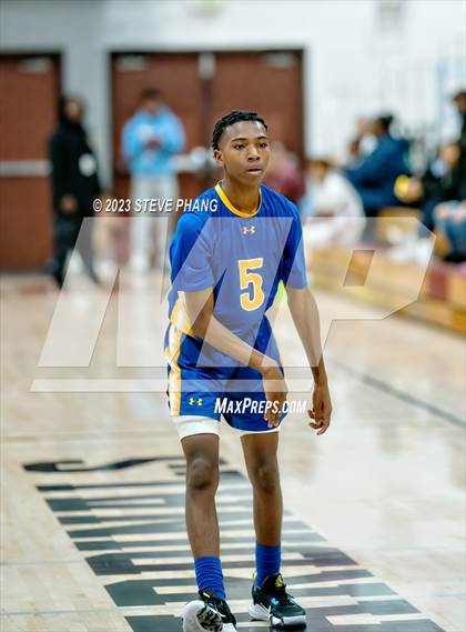 Thumbnail 2 in FR: Grant @ Laguna Creek photogallery.