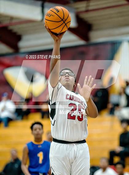 Thumbnail 2 in FR: Grant @ Laguna Creek photogallery.