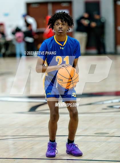 Thumbnail 2 in FR: Grant @ Laguna Creek photogallery.