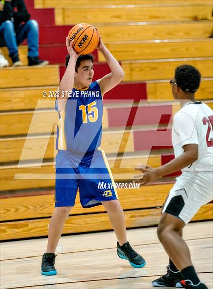 Thumbnail 1 in FR: Grant @ Laguna Creek photogallery.