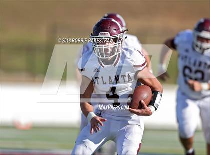 Thumbnail 2 in Kemp vs. Atlanta (UIL 3A Division 1 Region 2 Area) photogallery.