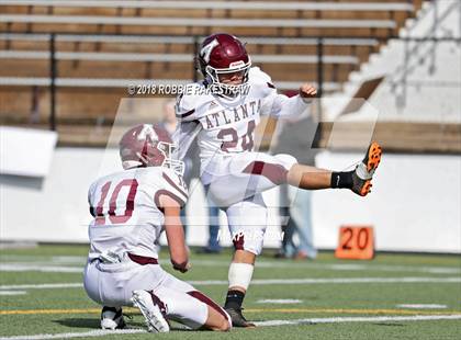 Thumbnail 2 in Kemp vs. Atlanta (UIL 3A Division 1 Region 2 Area) photogallery.