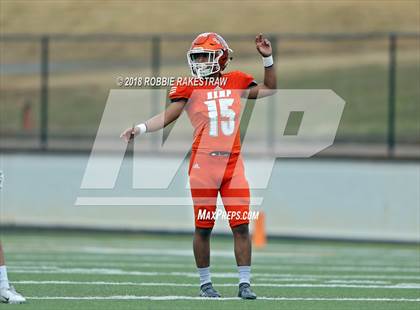 Thumbnail 2 in Kemp vs. Atlanta (UIL 3A Division 1 Region 2 Area) photogallery.