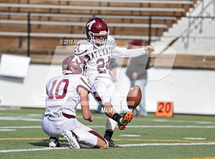 Thumbnail 1 in Kemp vs. Atlanta (UIL 3A Division 1 Region 2 Area) photogallery.
