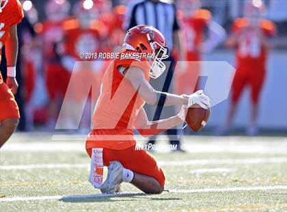 Thumbnail 3 in Kemp vs. Atlanta (UIL 3A Division 1 Region 2 Area) photogallery.