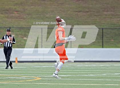 Thumbnail 1 in Kemp vs. Atlanta (UIL 3A Division 1 Region 2 Area) photogallery.