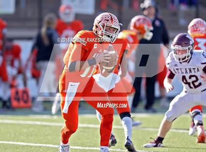 Thumbnail 3 in Kemp vs. Atlanta (UIL 3A Division 1 Region 2 Area) photogallery.