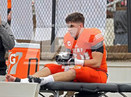 Thumbnail 2 in Kemp vs. Atlanta (UIL 3A Division 1 Region 2 Area) photogallery.
