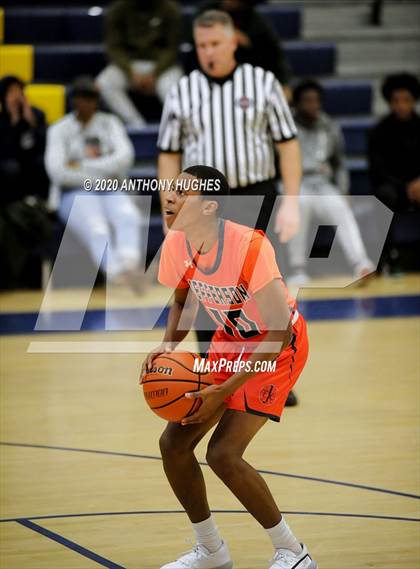 Thumbnail 1 in Iona Prep vs. Jefferson (Empire Invitational) photogallery.