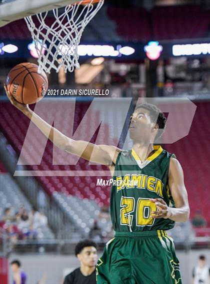 Thumbnail 1 in Damien vs Mater Dei (Section 7 Arizona Tournament) photogallery.
