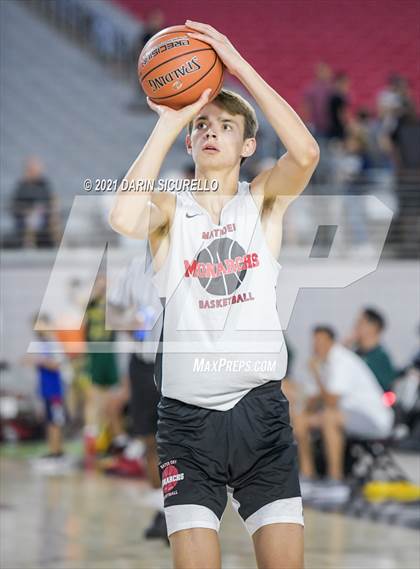 Thumbnail 3 in Damien vs Mater Dei (Section 7 Arizona Tournament) photogallery.