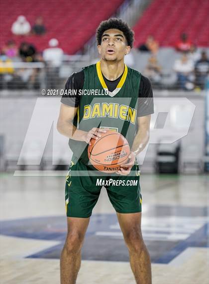 Thumbnail 2 in Damien vs Mater Dei (Section 7 Arizona Tournament) photogallery.