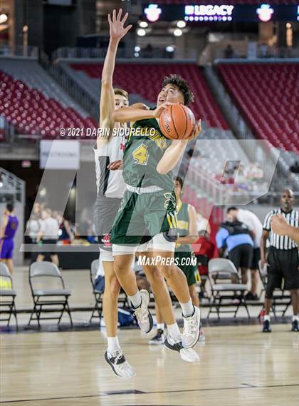 Thumbnail 3 in Damien vs Mater Dei (Section 7 Arizona Tournament) photogallery.