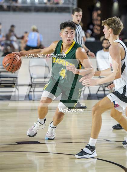Thumbnail 2 in Damien vs Mater Dei (Section 7 Arizona Tournament) photogallery.