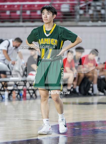 Thumbnail 1 in Damien vs Mater Dei (Section 7 Arizona Tournament) photogallery.