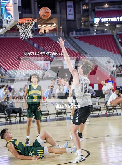 Thumbnail 2 in Damien vs Mater Dei (Section 7 Arizona Tournament) photogallery.