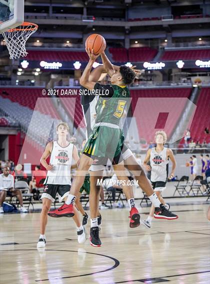 Thumbnail 2 in Damien vs Mater Dei (Section 7 Arizona Tournament) photogallery.