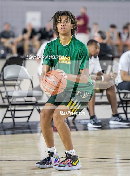 Thumbnail 3 in Damien vs Mater Dei (Section 7 Arizona Tournament) photogallery.