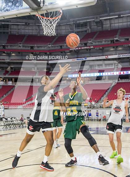Thumbnail 3 in Damien vs Mater Dei (Section 7 Arizona Tournament) photogallery.