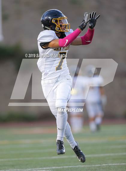 Thumbnail 3 in Sierra Canyon vs  San Pedro	 photogallery.