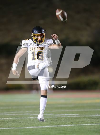 Thumbnail 2 in Sierra Canyon vs  San Pedro	 photogallery.