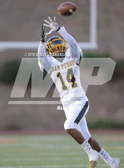 Thumbnail 1 in Sierra Canyon vs  San Pedro	 photogallery.