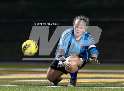 Thumbnail 2 in Delone Catholic @ York Catholic photogallery.