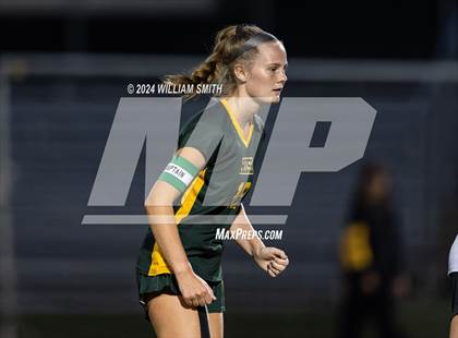 Thumbnail 3 in Delone Catholic @ York Catholic photogallery.