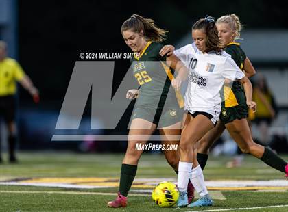 Thumbnail 1 in Delone Catholic @ York Catholic photogallery.
