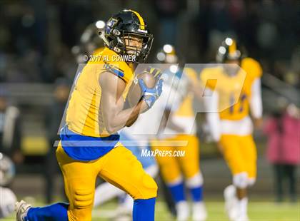 Thumbnail 1 in Wise vs. Roosevelt (MPSSAA 4A Regional Playoff) photogallery.