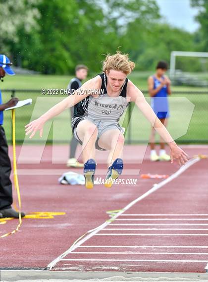 Thumbnail 3 in NYSPHSAA Section 5 Class B5 Sectionals photogallery.
