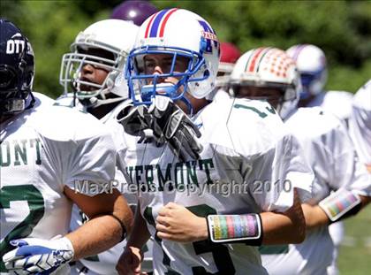 Thumbnail 2 in 57th Shrine Maple Sugar Bowl (Vermont vs. New Hampshire) photogallery.