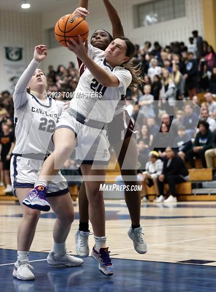 Thumbnail 1 in Sun Valley @ Cuthbertson photogallery.
