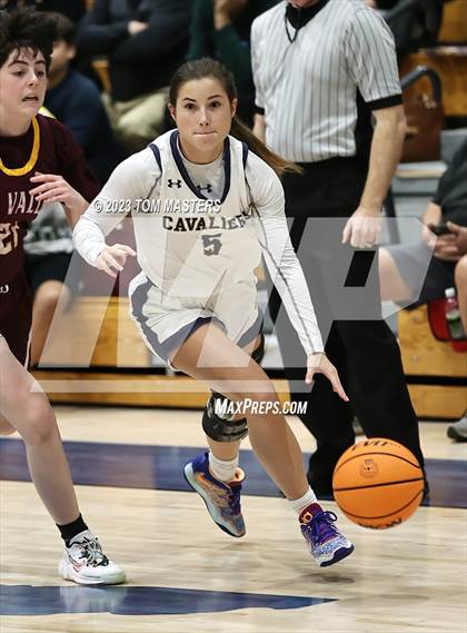 Thumbnail 2 in Sun Valley @ Cuthbertson photogallery.