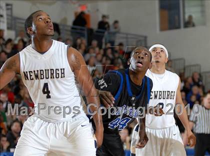 Thumbnail 1 in Newburgh Free Academy vs. Middletown (Section 9 Class AA Final) photogallery.