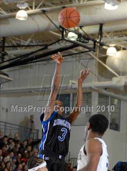 Thumbnail 2 in Newburgh Free Academy vs. Middletown (Section 9 Class AA Final) photogallery.