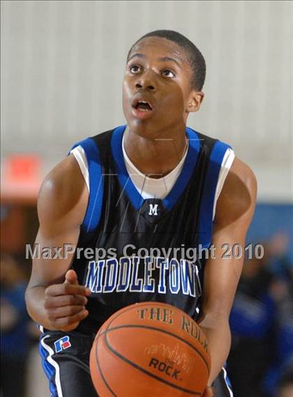 Thumbnail 2 in Newburgh Free Academy vs. Middletown (Section 9 Class AA Final) photogallery.