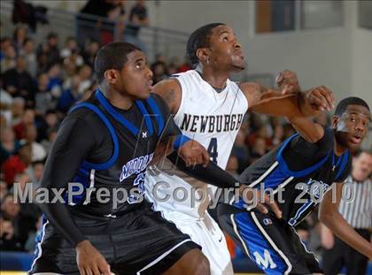 Thumbnail 1 in Newburgh Free Academy vs. Middletown (Section 9 Class AA Final) photogallery.