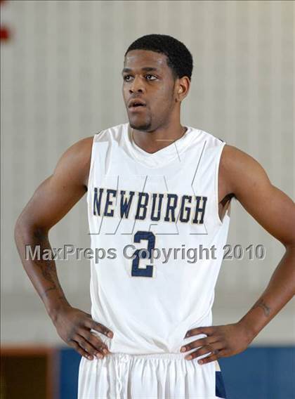 Thumbnail 3 in Newburgh Free Academy vs. Middletown (Section 9 Class AA Final) photogallery.