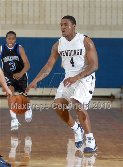 Thumbnail 2 in Newburgh Free Academy vs. Middletown (Section 9 Class AA Final) photogallery.