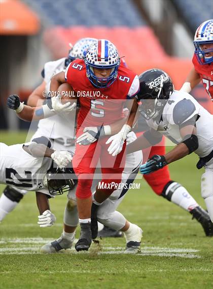 Thumbnail 2 in Columbine vs. Cherry Creek (CHSAA 5A State Final) photogallery.