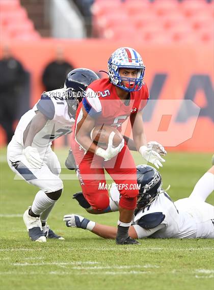 Thumbnail 3 in Columbine vs. Cherry Creek (CHSAA 5A State Final) photogallery.