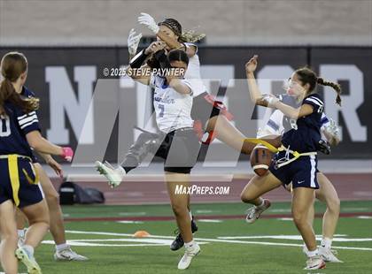 Thumbnail 1 in Perry @ Chandler photogallery.