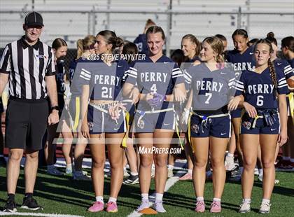 Thumbnail 2 in Perry @ Chandler photogallery.