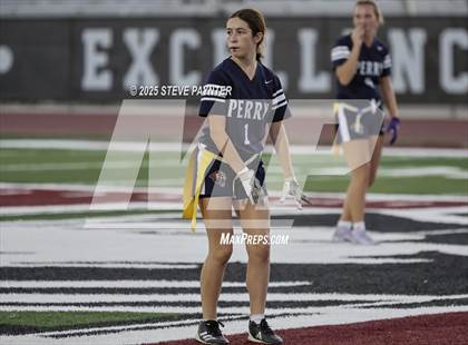 Thumbnail 1 in Perry @ Chandler photogallery.