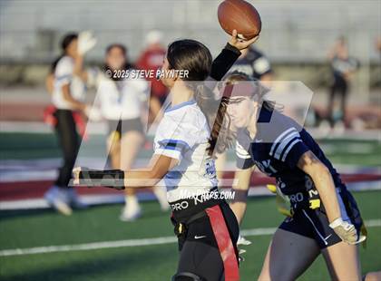 Thumbnail 2 in Perry @ Chandler photogallery.