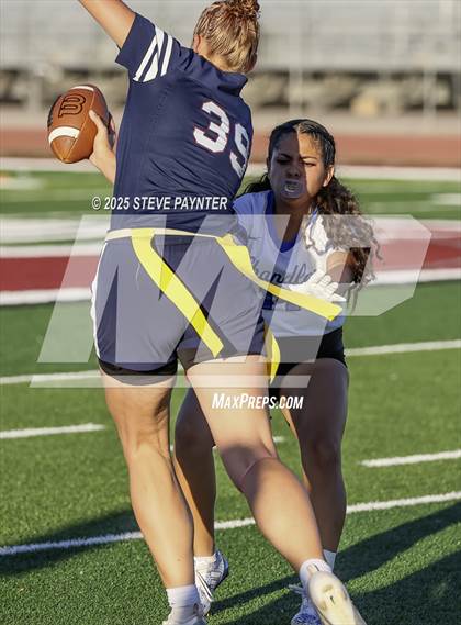 Thumbnail 1 in Perry @ Chandler photogallery.