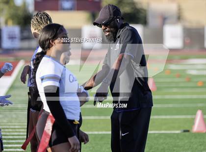 Thumbnail 2 in Perry @ Chandler photogallery.