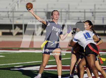 Thumbnail 2 in Perry @ Chandler photogallery.