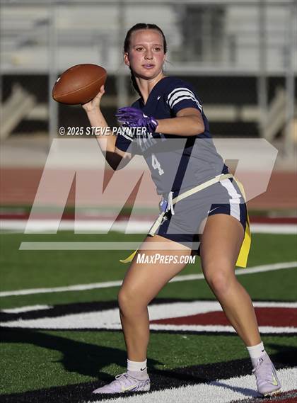 Thumbnail 1 in Perry @ Chandler photogallery.